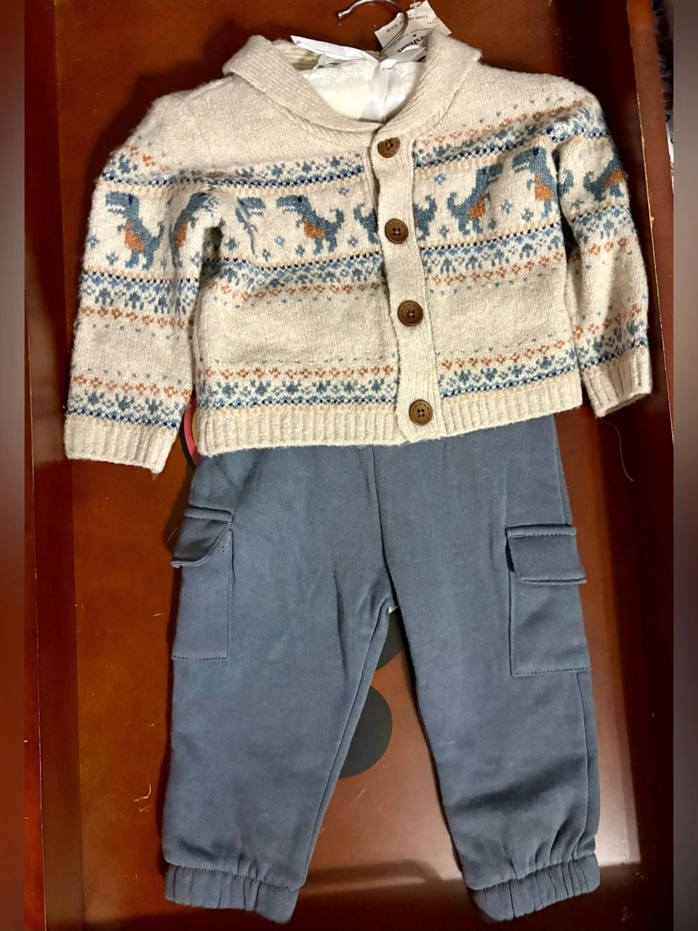 302- NWT 6-9 month Tommy Bahama Cream Hooded Fair Isle Sweater with Blue Accents